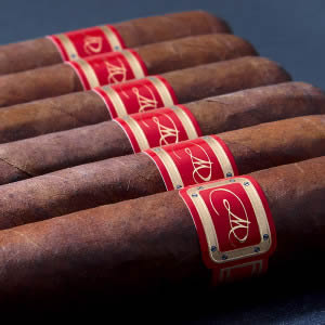 daniel-marshall-red-label-cigars